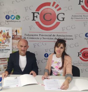 foto firma convenio ampa santa cruz (3)